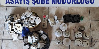 Hırsızlık Şüphelisi 4 Şahıs Gözaltına Alındı