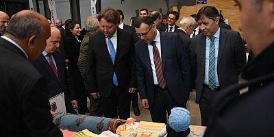 Hükümlü ve Tutukluların Yaptıkları Ürünler AGÜ’de Sergide