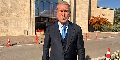 Hulusi Akar’dan Çerçeve Yasa Açıklaması: Terörü ve Teröristi Unutmadan Bir An Önce Çözümü Getireceğiz