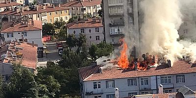 Hürriyet’te 3 Katlı Binanın Çatı Katında Yangın Çıktı