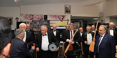 Huzurevi’ni Ziyaret Eden Başkan Büyükkılıç; Sizler Bizim Dua Kaynaklarımızsınız
