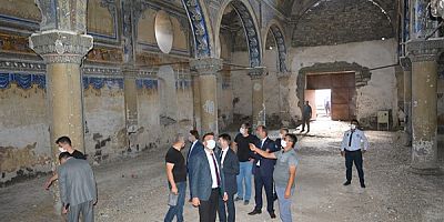 İl Kültür ve Turizm Müdürü Dursun, Tomarza'daki Tarihi Yapıları İnceledi