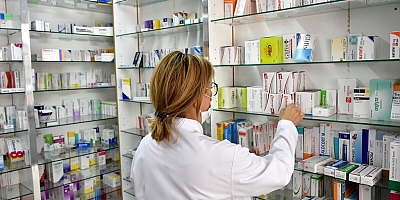 İlaç Sektörü Sabit Kurda Yüze 40 Artış Talep Ediyor
