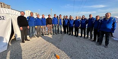 İYİ Parti’nin Çadır Kent Çalışmalarına Belediye Meclis Üyeleri de Çalışmalara Destek Veriyor