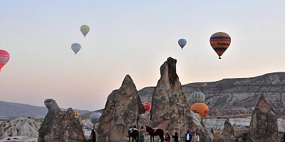 Kapadokya'ya 10 Ayda 874 Bin Ziyaretçi   