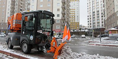 Kar Yağdı, Talas Belediyesi Anında Müdahale Etti