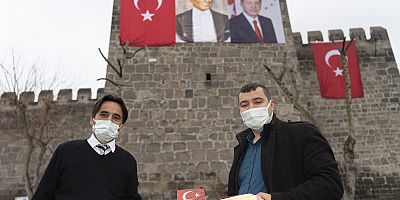 KAYMEK, 2 Bin Adet İstiklâl Ajandası Dağıttı