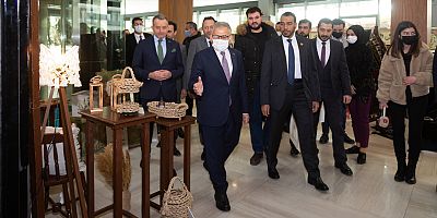 KAYMEK Sergisi’ne Hayran Kalan BAE Büyükelçisi’nden Sanata ve Sanatçıya Destek