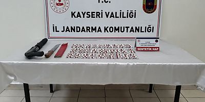 Kayseri'de 1 Şahıs Evinde Uyuşturucu Hapla Yakalandı