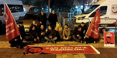 Kayseri Cumhuriyet Meydanında “Can Atalay’a Özgürlük Nöbeti
