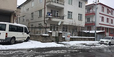 Kayseri'de 18 Yaşındaki Kadın, Eşi Tarafından 15 Yerinde Bıçaklandı!