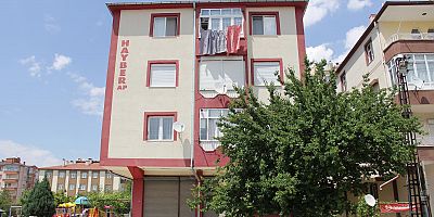 Kayseri'de 3 Katlı Apartman Karantinaya Alındı!