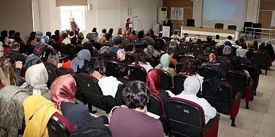 Kayseri’de “Anne Sütü Danışmanlığı Eğitimi” Sertifika Töreni Düzenlendi