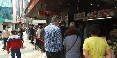 Kayseri’de Bayram Alışverişi Yoğunluğu