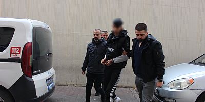 Kayseri’de Bıçaklı Kavgada 1 Kişiyi Öldüren Sanık Adliyeye Sevk Edildi