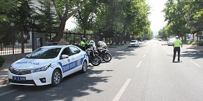 Kayseri’de Bin 867 Araca Trafik Cezası Kesildi