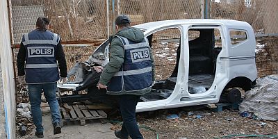Kayseri'de Çalıntı Otomobil Çetesi Çökertildi; Çete Lideri Tutuklandı