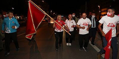Kayseri’de Demokrasi Nöbeti Vardı