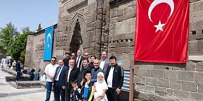 Kayseri'de ‘Doğu Türkistan’a Ses Ver’ Konferansı Düzenlendi