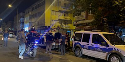 Kayseri’de Dükkânları Taşlayan Kalabalığa Karşılık Veren Aile Gözaltına Alındı