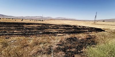 Kayseri’de Ekili Tarlalar Ateşe Verildi