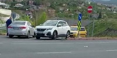 Kayseri’de Ekiplerin Durdurduğu Araçtan Uyuşturucu Çıktı