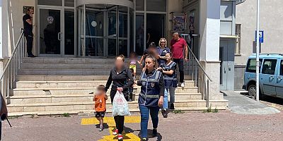 Kayseri’de Eş Zamanlı Operasyonda 3 Kadın Şüpheli Yakalandı