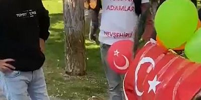 Kayseri’de Eşeğe Türk Bayrağı Takarak Dolaştıran Kişiler Gözaltına Alındı