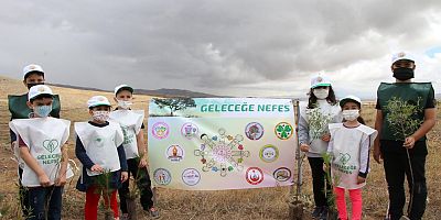 Kayseri'de 'Geleceğe Nefes İçin El Ele' Kampanyası Düzenlendi