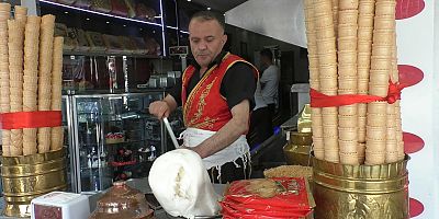 Kayseri’de Havaların Isınmasıyla Dondurma Tezgâhları Açıldı