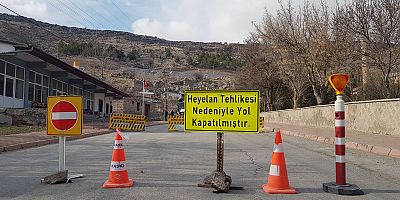 Kayseri'de Heyelan Riskine Karşı 8 Eve Tahliye
