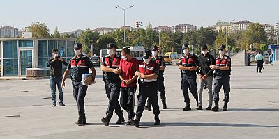 Kayseri'de Hırsızlık Şüphelisi 2 Kişi Yakalandı