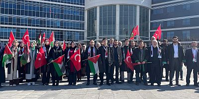 Kayseri’de Hukukçular İsrail Zulmüne Karşı Yürüdü