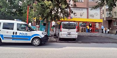 Kayseri'de İki Grup Arasında Bıçaklı Kavga: 1 Yaralı
