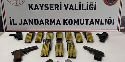 Kayseri’de Jandarma Bir Ayda 430 Aranan Şahsı Yakaladı