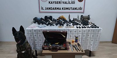 Kayseri’de Jandarma, Ruhsatsız Silah İmalathanesini Ortaya Çıkardı