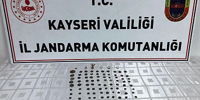 Kayseri'de Kaçak Kazı Yapan Şüpheli Tarihi Eserler İle Yakalandı