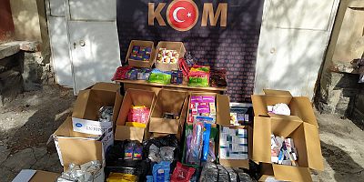 Kayseri'de Kaçak Nargile Tütünü ve İlaç Ticaretine 2 Gözaltı