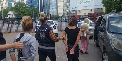 Kayseri’de Kameradan Tespit Edilen 3 Kadın Hırsız Tutuklandı