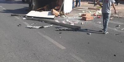 Kayseri’de Kaza Yapan Kamyonet Devrildi: 1 Yaralı