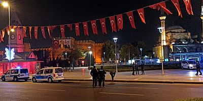 Kayseri'de Kısıtlama Başladı, Sokaklar Boş Kaldı