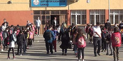 Kayseri'de Mesafeli Yüz Yüze Eğitim Başladı