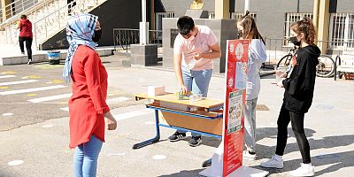 Kayseri’de Öğrenci ve Velilerin LGS Heyecanı Başladı