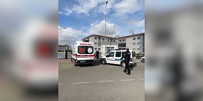 Kayseri’de Okula Gelen Bir Kadın Öğretmeni Silahla Yaraladı
