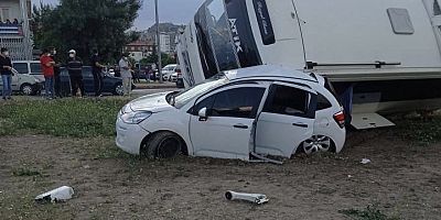 Kayseri’de Otobüs Otomobilin Üzerine Devrildi: 7 Yaralı