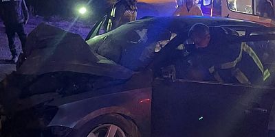 Kayseri’de Otomobil İstinat Duvarına Çarptı: 1 Ölü 3 Yaralı