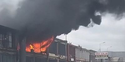 Kayseri’de Sünger Üreten İşletmede Yangın Çıktı
