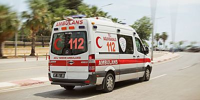 Kayseri'de Trafik Kazası: 1 ölü, 2 yaralı!