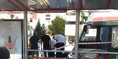 Kayseri’de Tramvayın Altında Kalan Genç Hayatını Kaybetti