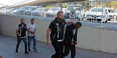 Kayseri’de Uyuşturucu Madde Operasyonunda 1’i Aranan Şahıs 2 Kişiye Gözaltı